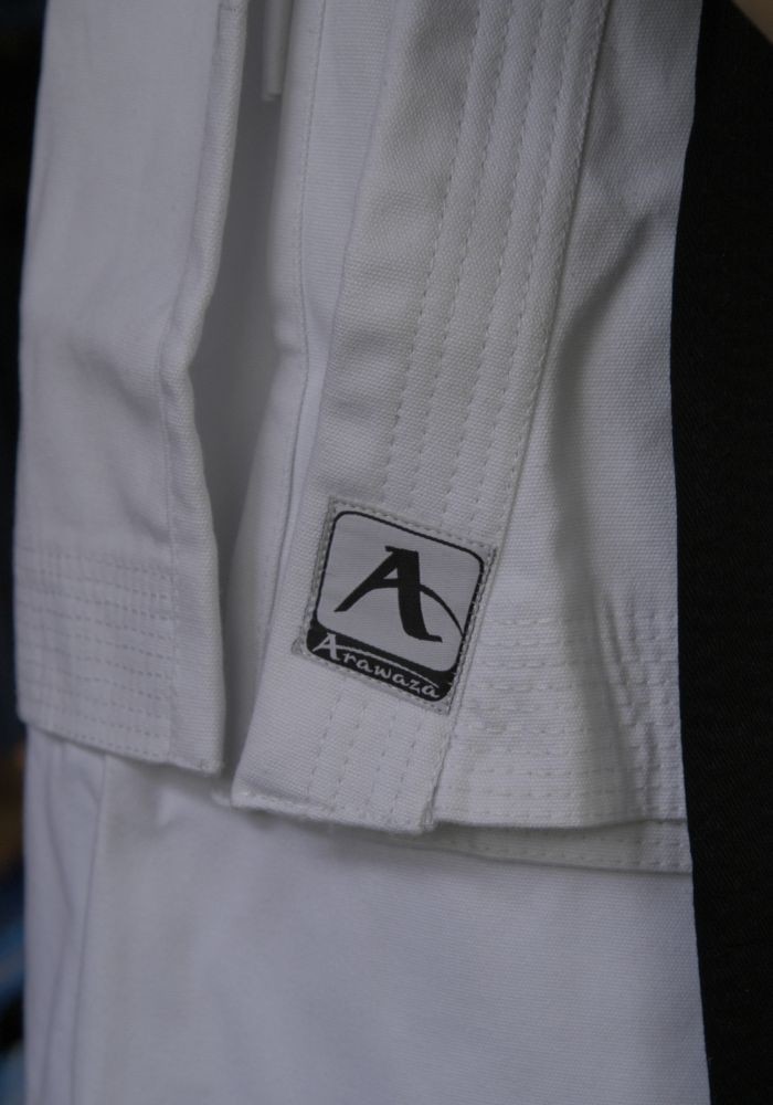 Arawaza Kata Deluxe WKF Karate Uniform 140 cm