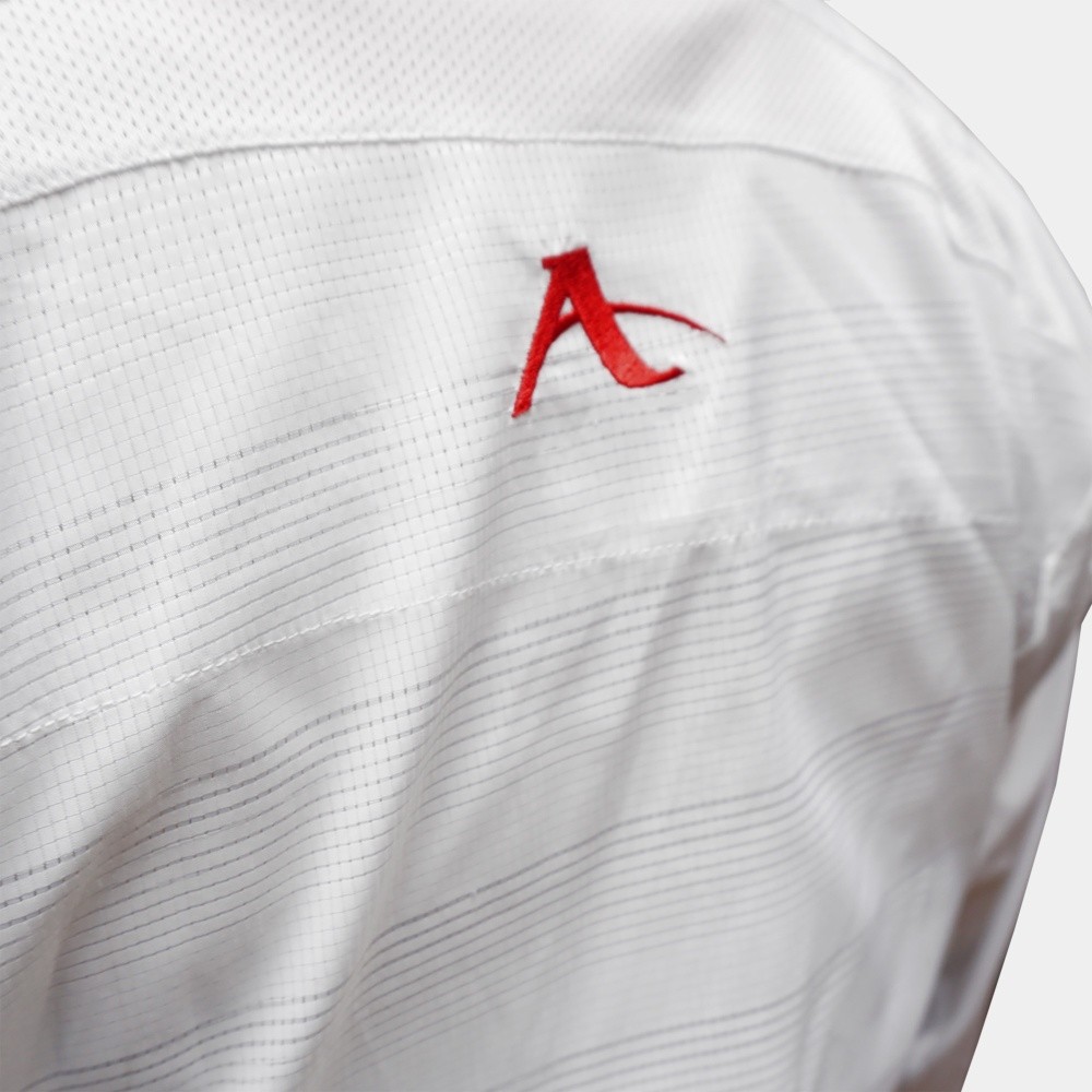 Arawaza Onyx Zero Gravity PREMIERE LEAGUE WKF Kumite Karate Uniform 150 cm, red embroidery