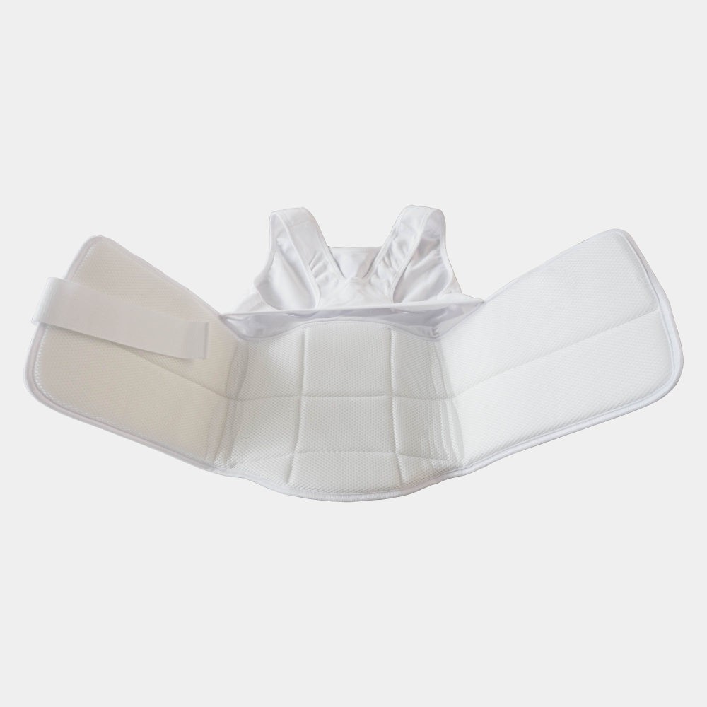 Arawaza Women’s Body Protector WKF White "S"